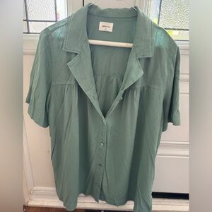 ARITZIA WILFRED FREE linen blend button up shirt, light green (size XS)